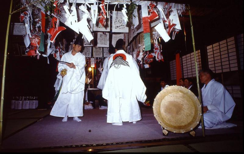 胡麻山神楽