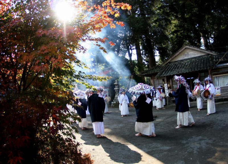 十根川の臼太鼓踊り